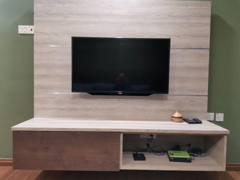 teo resident 2 vivacity jazz suite 4 Kuching Buitenkant foto