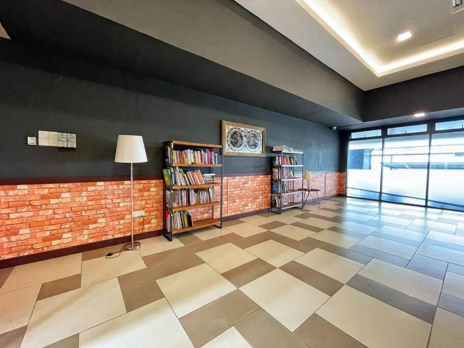 teo resident 2 vivacity jazz suite 4 Kuching Buitenkant foto