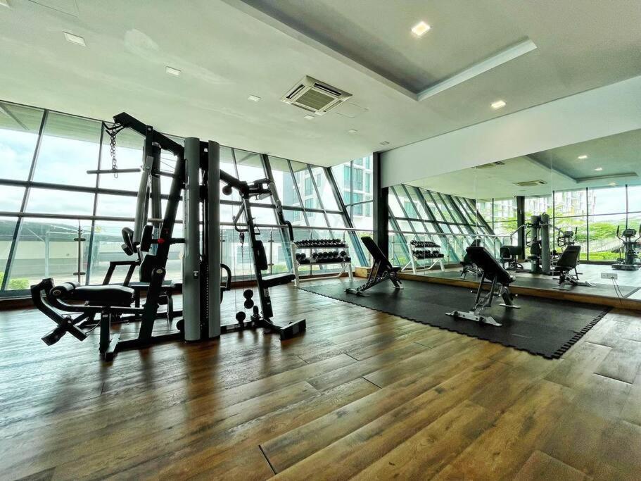 teo resident 2 vivacity jazz suite 4 Kuching Buitenkant foto