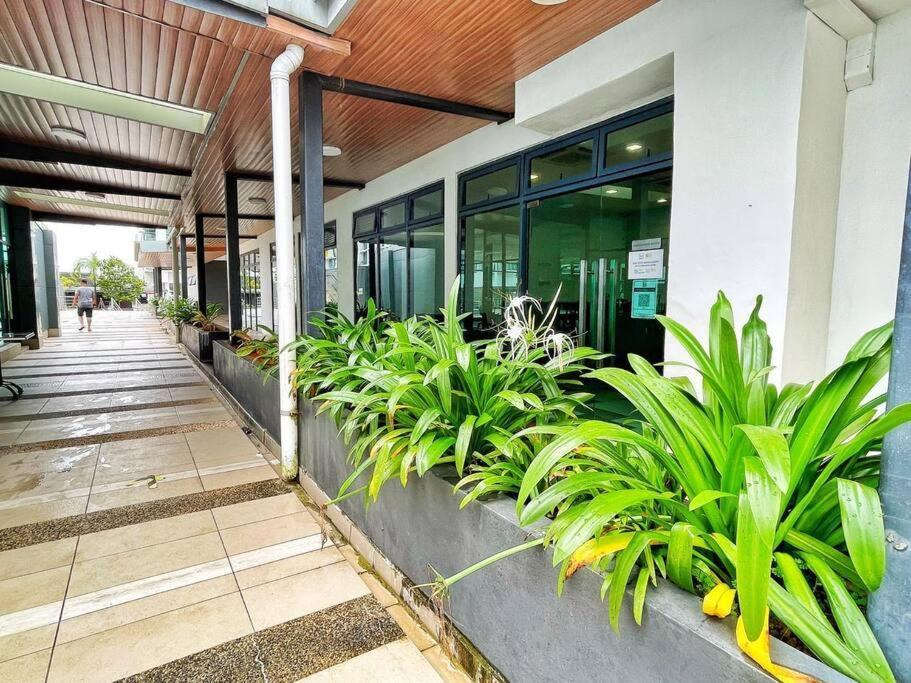 teo resident 2 vivacity jazz suite 4 Kuching Buitenkant foto