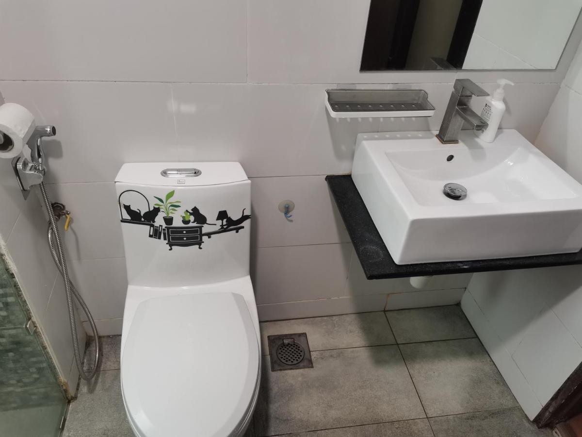 teo resident 2 vivacity jazz suite 4 Kuching Buitenkant foto